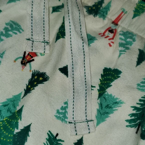 NWT Old Navy Christmas Jammy Pants - Picture 6 of 13